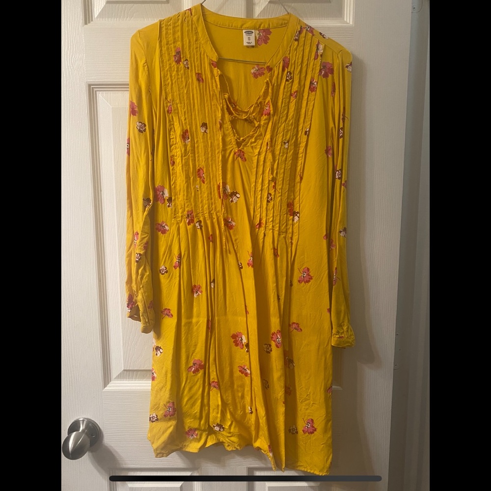 This is a XS Old navy dress worn once